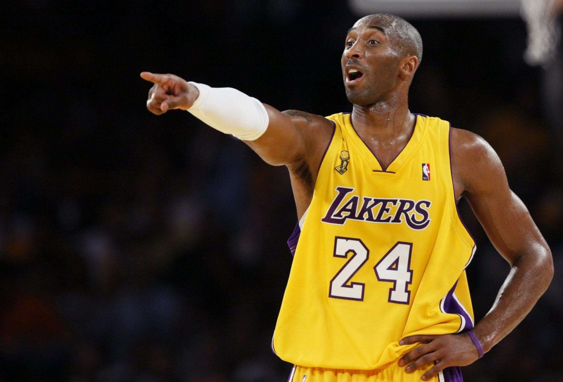 里球员的压 里球员的压